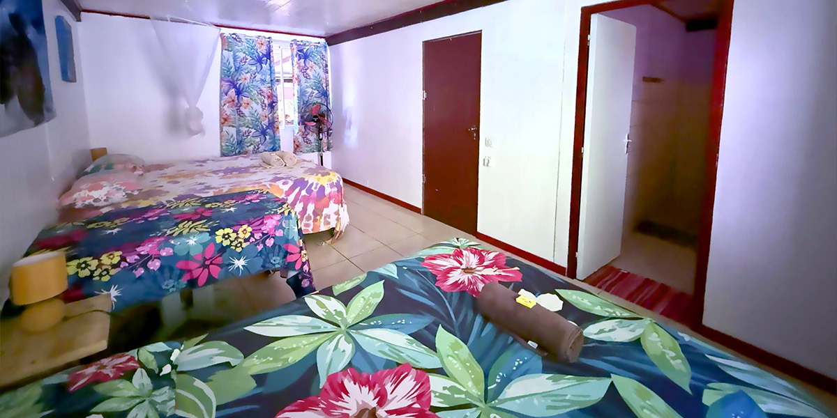 A spacious family room at Pension Tereia, Maupiti